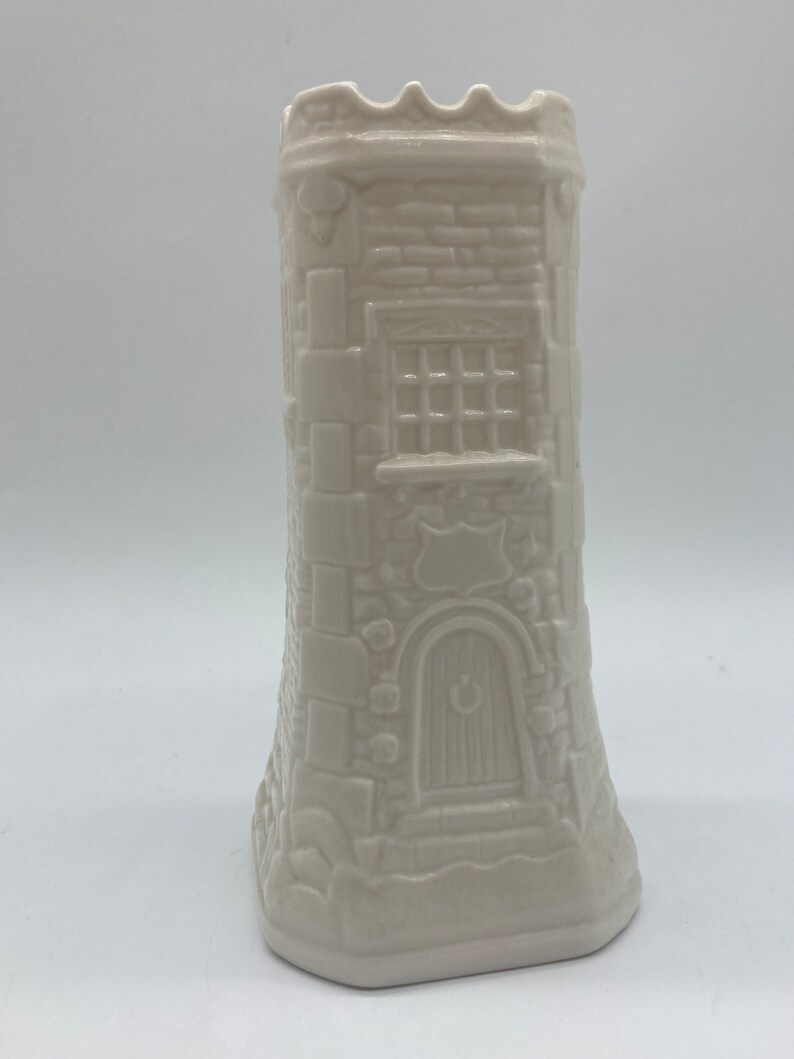 BELLEEK Signed 1998 Tomond Tower Vase Limited Edition Fine Parian Porcelain Ireland zdjęcie 6