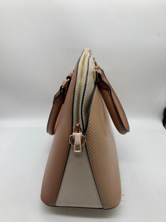 Aldo ◆Etainy クロスボディバッグ Camel Eteini – ALDO Shoes UK