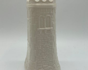 BELLEEK Signé 1998 Tomond Tower Vase Édition Limitée Fine Porcelaine De Parian Irlande