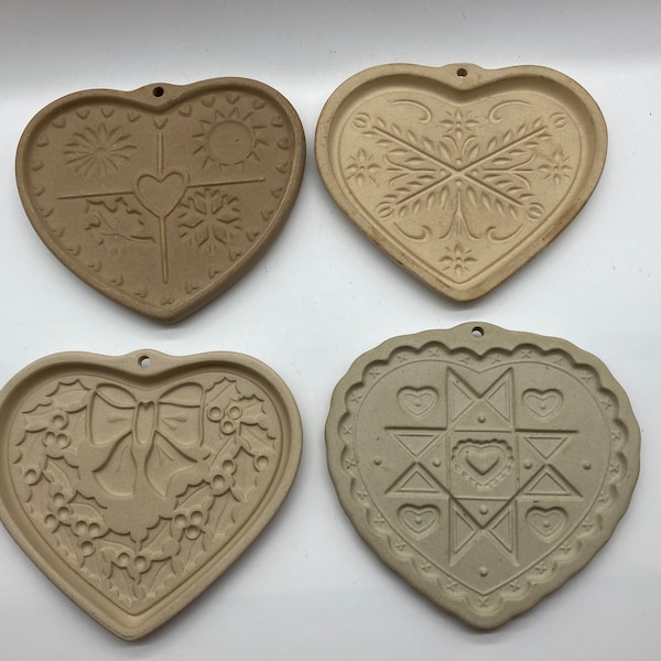 4 Pampered Chef Vintage Heart Shaped Holiday Stoneware Baking Pans Shortbread Crafts Chocolate Cookies 1990s