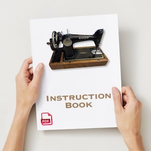 以下が含まれることがあります： PDF形式のヴィンテージシンガーミシン取扱説明書。表紙には、白い背景に木製の台座が付いた黒いシンガーミシンが描かれています。