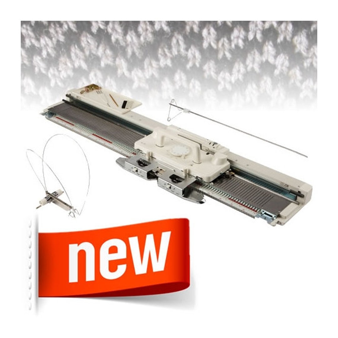 Silver Reed SK155 Chunky Knitting Machine With Punch Card for