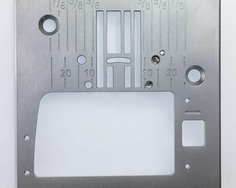 Singer Heavy Duty Zig Zag Needle Plate – Original Plate for HD6605C, HD6705C, HD6805C & 7640 Confidence (No DropSew Guide)