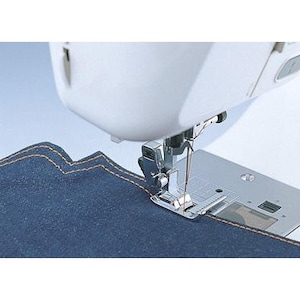 Brother Stitch Guide Foot for Perfect Parallel Seams – Fabric Guide with Measurement Markings