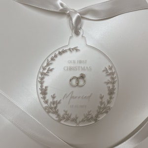 Erstes Weihnachten verheiratet Ornament w / 3D Gold Spiegel | Personalisiert, Weihnachten, Geschenk, Verheiratet, Paar, Verlobung, Weihnachtsbaumdekor