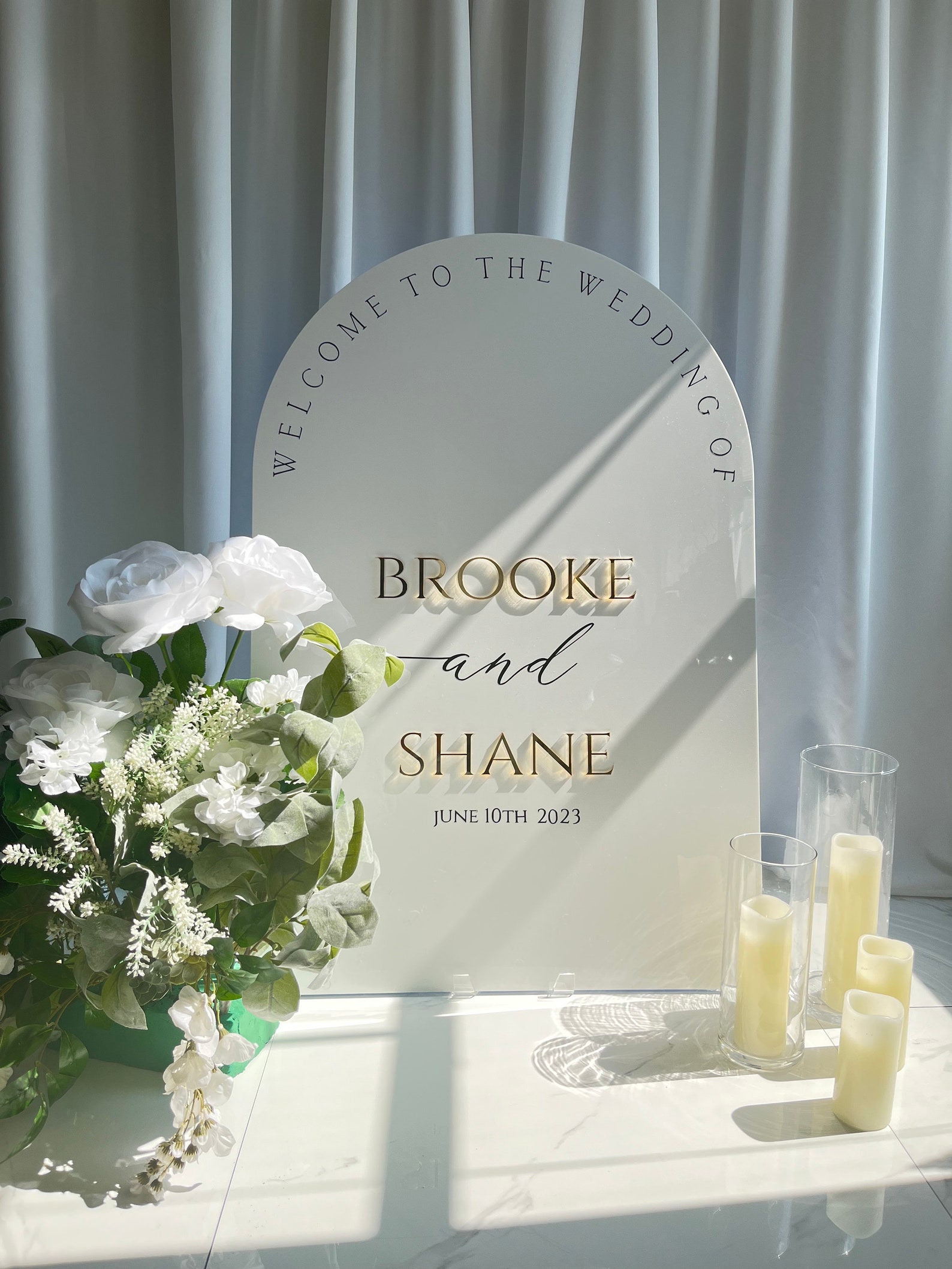 Image of Acrylic Wedding Sign