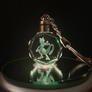 30 MM Mewtu Crystal Keyring Logo Schlüsselanhänger Farbe LED-Licht Pokemon Geschenke