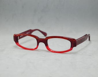 Cécile 204 18 7380-31-94  top full frame acetate Vintage Eyeglasses Handmade 90s 00s NOS Unworn Oval narrow Rx Eyewear woman Marbled red