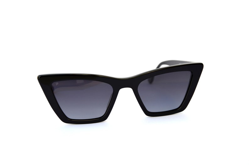 SUNGLASSES vintage design. Pure Shinny Black Acetate. Top manufacture & quality. Polarized. Butterfly Cat eye Pin up chic image 3