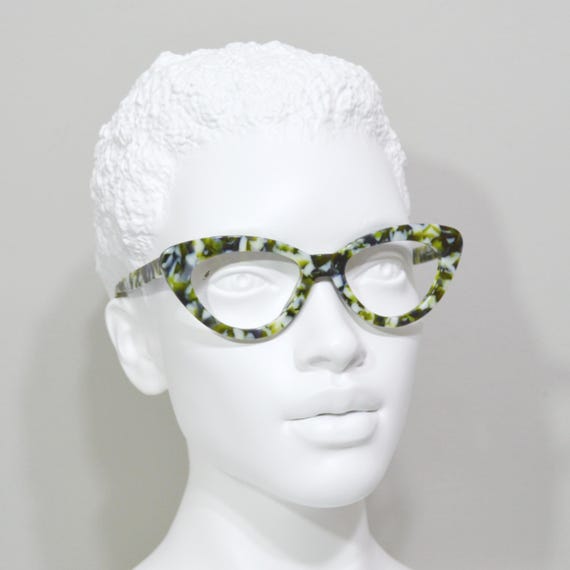 Eyeglasses Retro Vintage Desing. Marbled Acetate. Top