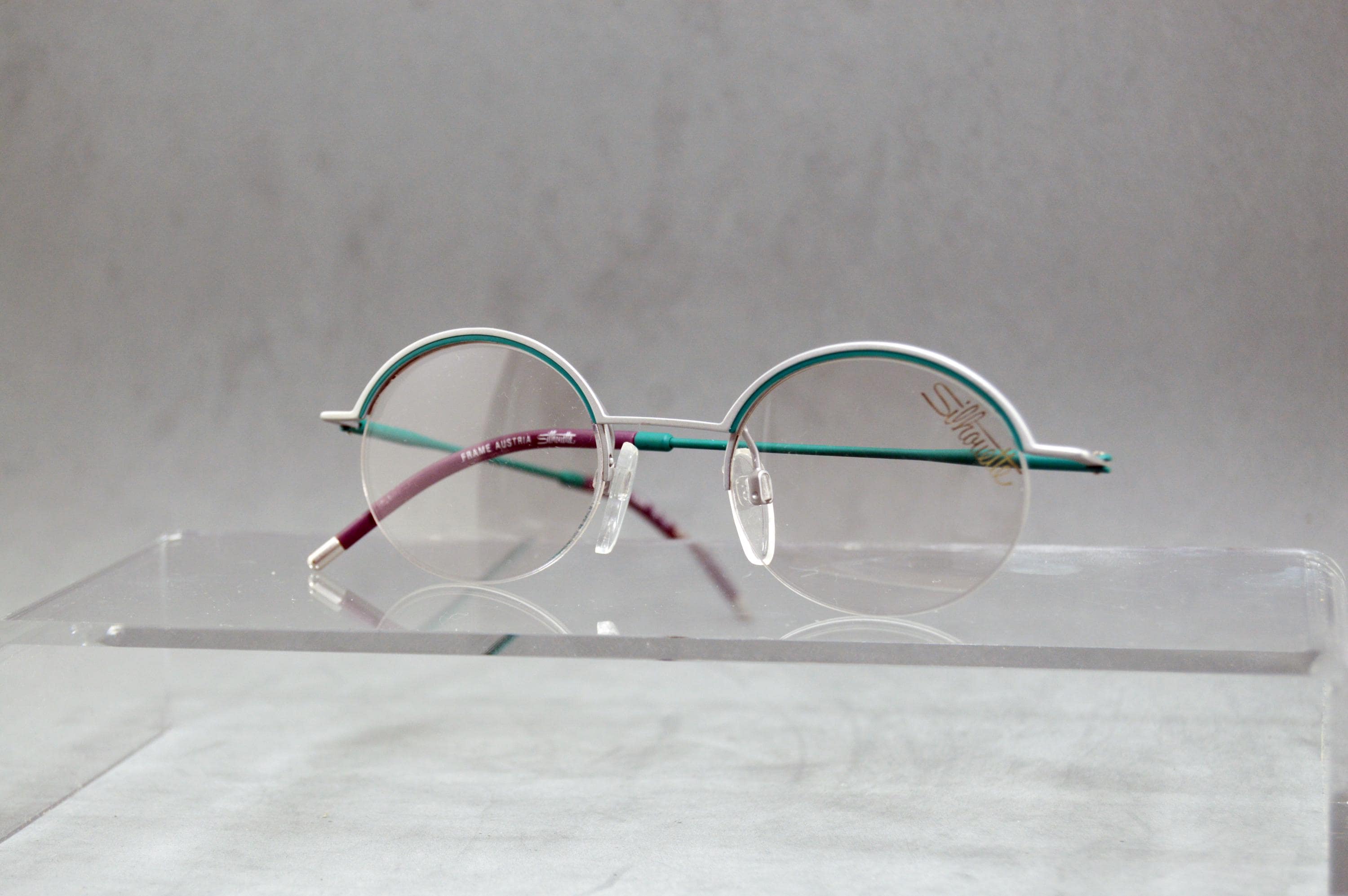 SILHOUETTE Top Vintage eyeglasses half rimless M6170 V6050 made Austria Rounded Eyewear Unworn. NOS Unisex Man woman Silver Green 00s
