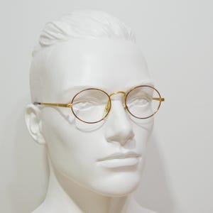 VINTAGE metal EyeGlasses CARLA CIRELLA 3347 Italy Unworn. Classic unisex round eyewear. Man woman old fashion 90s golden carey Regular size