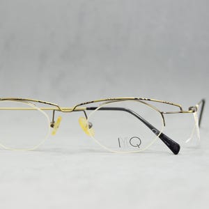 Top Vintage Eyeglasses half rimless 90s Flair EYEQ 816 706 Germany NOS Urworn oval Polygonal fantasy Eyewear unisex man woman golden & black