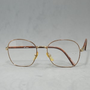 Vintage metal Eyeglasses Prisma SONIA Italian Design NOS Unworn Rx Eyewear Classic woman frame butterfly classic golden brown old fashion