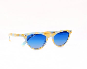 GAFAS DE SOL diseño vintage. Acetato puro veteado. Fabricación y calidad superiores. Polarizado. Carey ojo de gato azul claro y crema