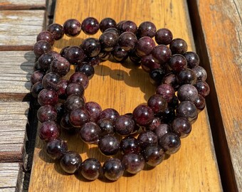 Garnet Bracelet, Crystal Bracelet, Gemstone Bracelet, Healing Natural Crystals, Heart Chakra Bracelet, January Birthstone, High Quality