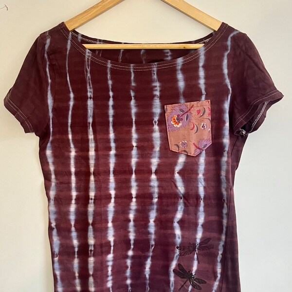 Bordeaux Flow - Vintage Tie-dye T-Shirt Upcycled