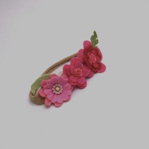 rosa Blumen Stirnband, Baby Blumenkrone, Haarschmuck für Frauen, t Blumen Stirnband, Mädchens Stirnband für besondere Anlässe, Blumen Haarband
