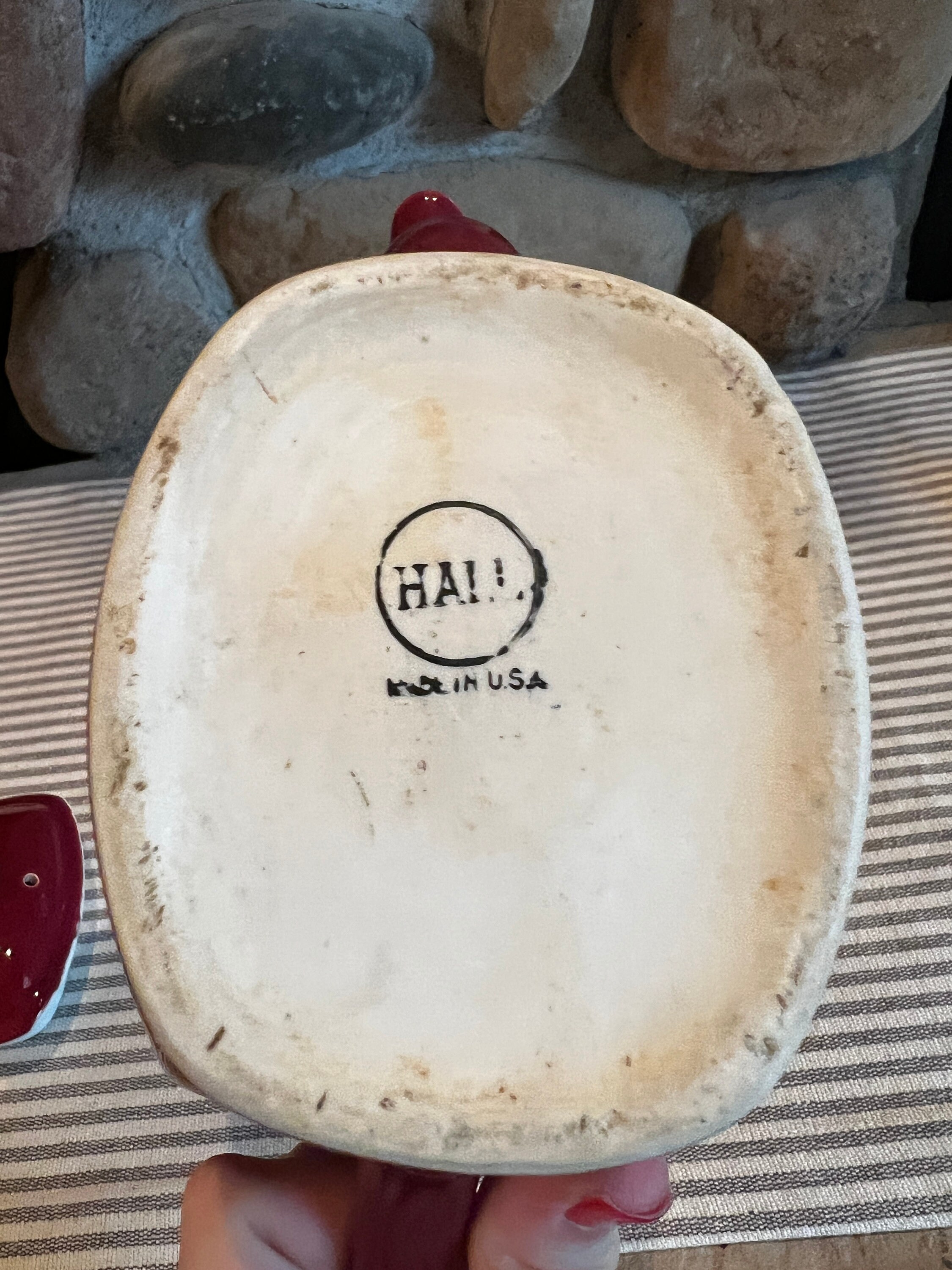 Vintage Maroon Hall Hollywood Teapot. Red, Burgundy, Rectangle With Art