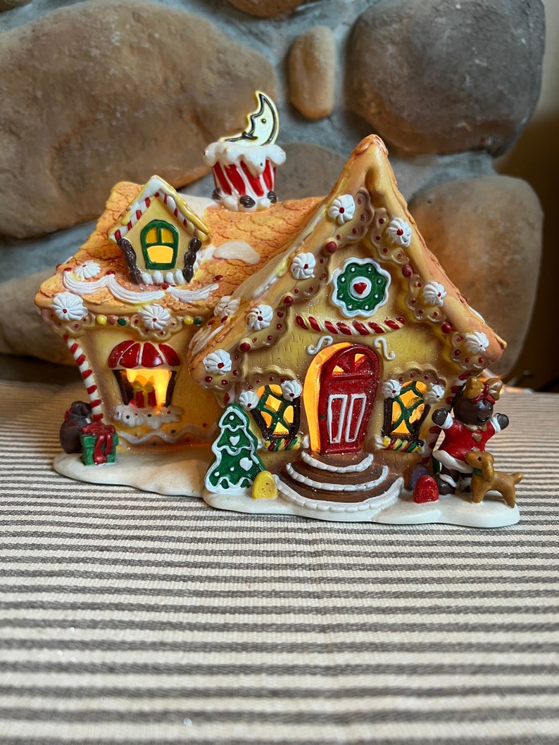 Sugar Plum Valley Limited Edition Lighted Porcelain Gingerbread House, 2001. Celebrations collectible house for Christmas village display image 1