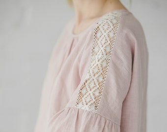 Pink Linen blouse with lace, Vintage Linen top with crochet, Ruffle Bell shape sleeves, One-size, Cottage core Romantic Rustic blouse / RUTA