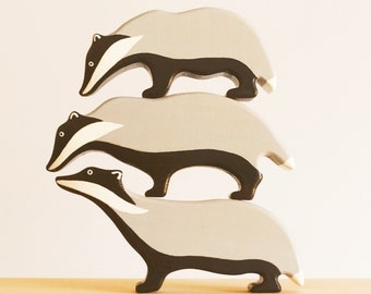 Handmade Wooden Badger Family Toy: Montessori Educational Toys