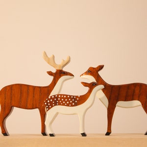 Wood deers with fawn, Wooden toys, Toddler gifts, Toddler toys, Waldorf toys, Baby gift, Childrens toy, Educational toys, montessori toys
