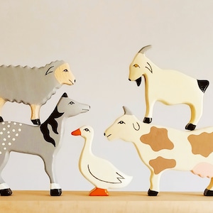 農場の動物のおもちゃセット、木製おもちゃ、幼児向けギフト、幼児向けおもちゃ、ウォルドルフおもちゃ、ベビーギフト、子供用おもちゃ、知育玩具、モンテッソーリおもちゃ