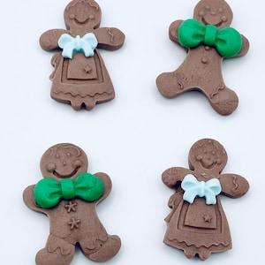 Fondant Christmas cake topper, Snowman Santa clause, deer, Christmas tree, holly, gingerbread, cupcakes topper
