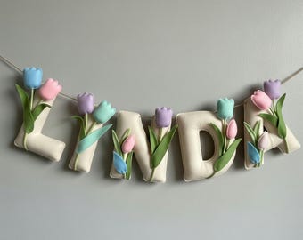 Custom Name Garland , Tulip Flowers Custom Name Decor, Floral Garland, Tulip Felt Name Garland, Tulip Nursery Decoration, Baby Shower Gift