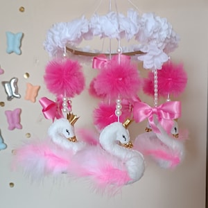 Personalized Pink Swan Baby Mobile Princess Room Tulle Crib Mobile For Girl Room Decor Baby Shower Gift Pink Baby Mobile Mom Gift Baby Felt