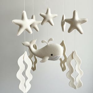 Ocean Baby Mobile Whale Neutral Sea Creature Mobile Under The Sea Ocean Cot Mobile Sea Creatures Nursery Mobile Sea Animals Seashells