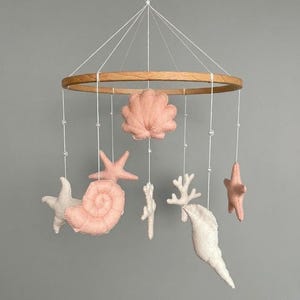 Baby Mobile Ocean Baby Shower Gift Sea World Cot Mobile Coastal Nursery Mobile Sea Creatures and Sea Animals Nautical Seashell Cot Mobile
