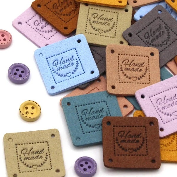 Étiquette carrée faite à la main, étiquette en faux cuir pour sacs et objets faits à la main, étiquettes en cuir avec imprimé cœur à coudre, 20 pièces