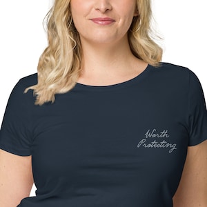 Worth Protecting Secret Service Inspired Women’s basic organic t-shirt