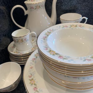 Mayfair dinnerware - Etsy 日本