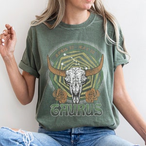 Taurus Zodiac Vintage Tee, Celestial Taurus Shirt, Oversized Tee, Astrology, Horoscope, Birthday Gift, Gift For Her, Comfort Colors