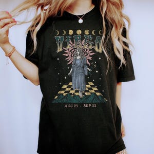 Camiseta del zodiaco Virgo, camisa celestial vintage, colores cómodos imagen 7