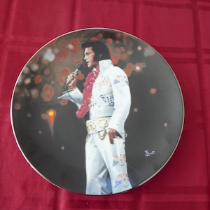 Elvis Presley Aloha from Hawaii Decorative Plate Delphi 1991  ** FREE shipping **