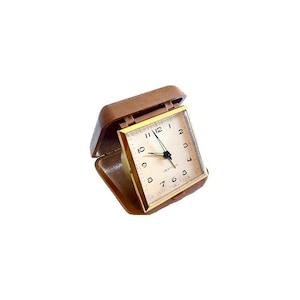 Vintage WESTCLOX Gold Toned Windup Travel Analog Alarm Clock