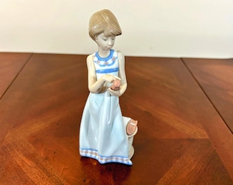 リヤドロ　5141 バルーンセラー　置物　LLADRO LLADRO #5141 Girl With Balloons.. the Balloon Seller - Etsy
