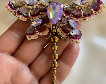 Handmade Dragonfly Brooch, Embroidered Lapel Pin, Gift for Love, Valentines Day, Unique Design, Elegant Accessory, Sparkling Jewellery