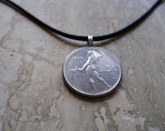 necklace pendant coin Italy 50 lire Vulcan blacksmith Italian republic Rome - Made in Italy