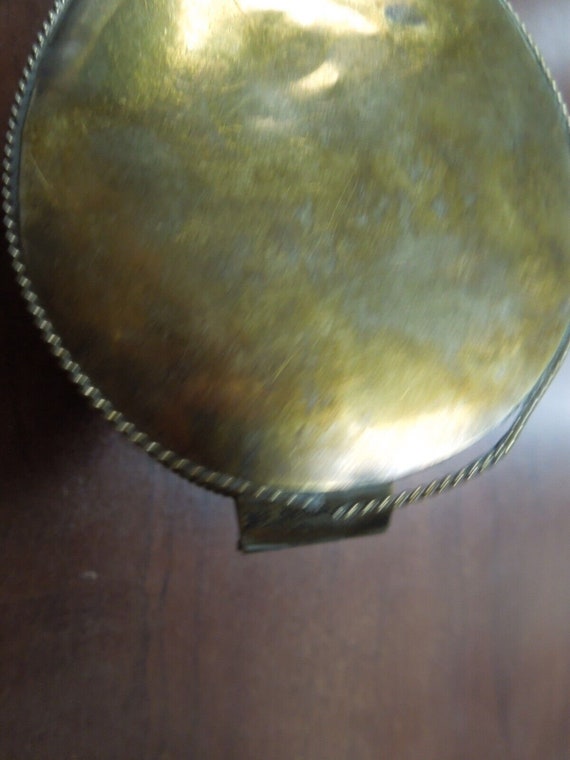 r693 Shield Shaped Silver Tone Metal Vintage Trin… - image 4