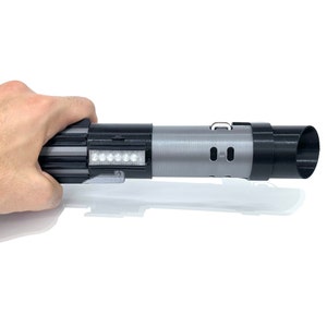 3D Printed Lightsaber replica of Darth Vader's, easy to assemble with screw system, Prop - Display model, great for cosplay