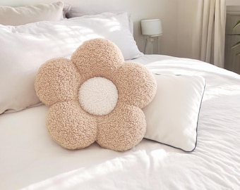 Daisy pillow, Flower pillow, cushion, home decor, throw pillow, plush pillow, teddy pillow, nursery decor, baby room, gift, kids room decor