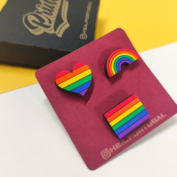 LGBT Wooden Pins, LGBTQIAPN+, Rainbow, Heart, Rectangle, Gift for a Friend, Gay Pride, Pride Day, for Her/Him, Valentine's Day