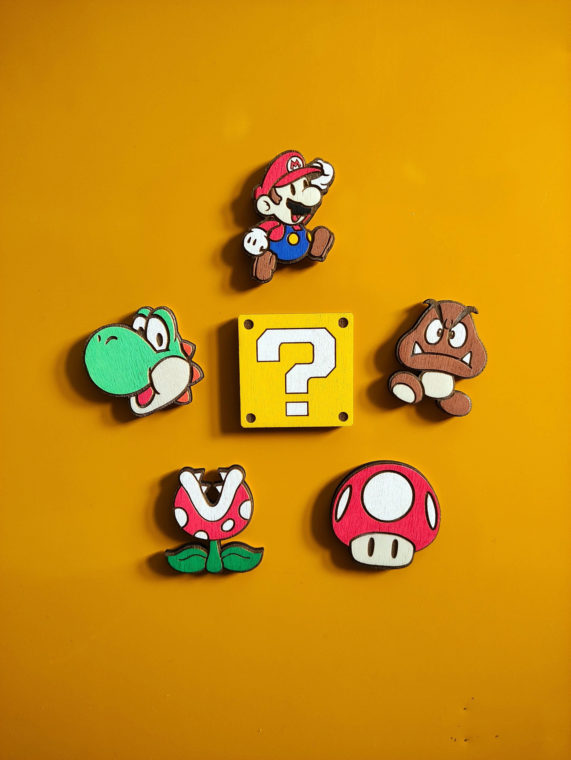 D.I.Y Super Mario Bros Magnetic Sticker Fridge Magnet Gift Unit Pick you  own