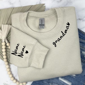 Custom Grandma Sweatshirt With Names, Personalized Grandchild Name Sweatshirt, Grandma Shirt, Grandma Christmas Gift, Nana Sweater