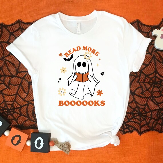 Read More Books Shirt, Halloween Teacher Shirt, Retro Ghost Shirt, Funny Book Lover Shirt, Halloween Reading T-Shirt, Vintage Halloween Tee